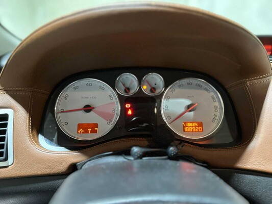 Peugeot 307 CC 2.0-16V 136pk 2005, 67-RG-XG