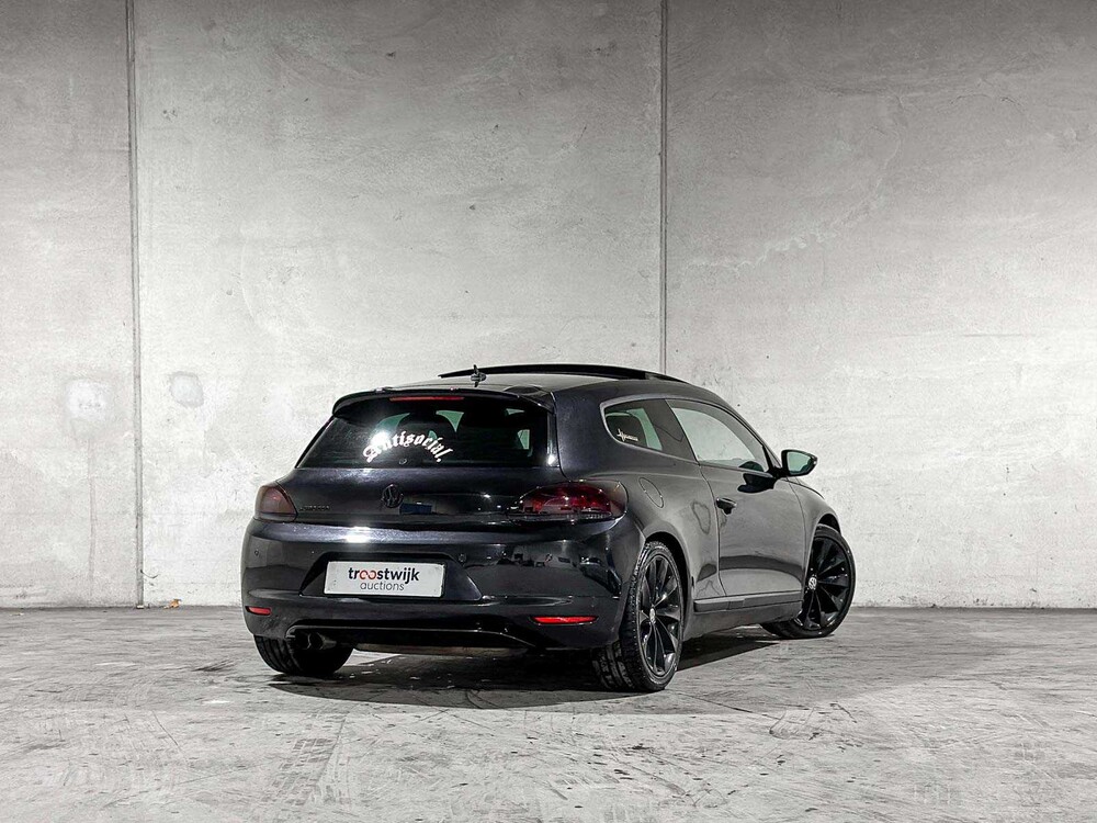 Volkswagen Scirocco 1.4 TSI Highline 122pk 2009, J-351-JG
