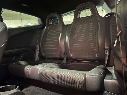 Volkswagen Scirocco 1.4 TSI Highline 122pk 2009, J-351-JG