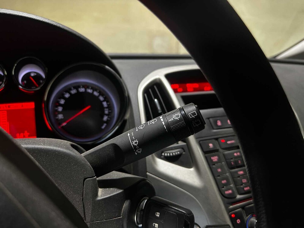 Opel Astra Sports Tourer 1.4 Design Edition 101pk 2013 (Origineel-NL), 5-SJJ-38