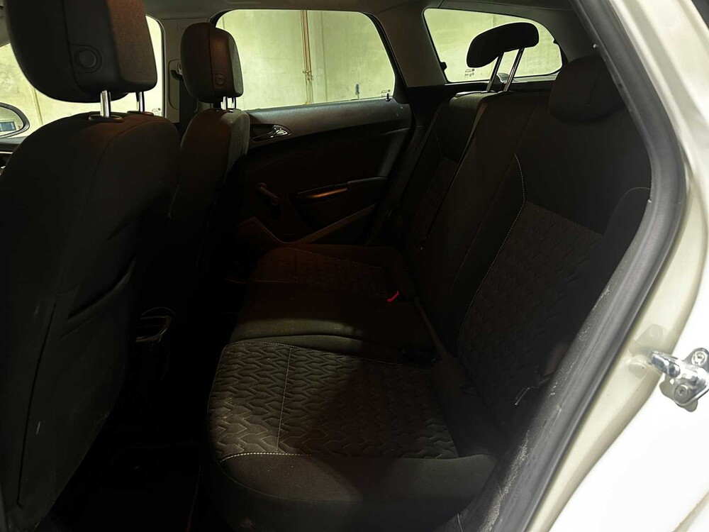 Opel Astra Sports Tourer 1.4 Design Edition 101pk 2013 (Origineel-NL), 5-SJJ-38