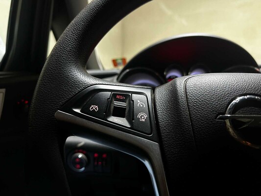 Opel Astra Sports Tourer 1.4 Design Edition 101pk 2013 (Origineel-NL), 5-SJJ-38