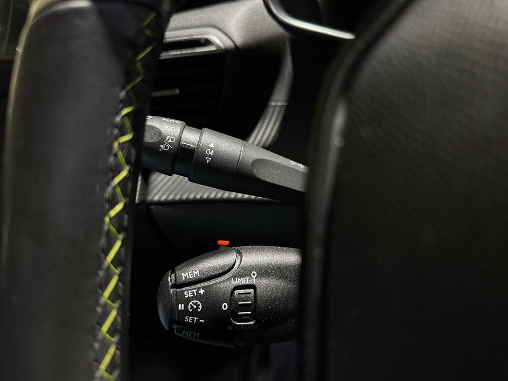 Peugeot 208 1.2 PureTech GT 101pk 2021 (Origineel-NL), K-271-NN