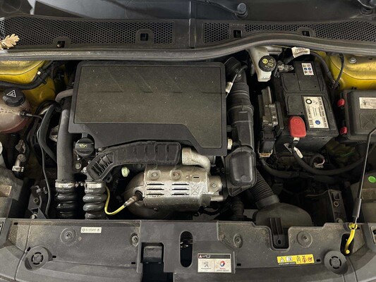 Peugeot 208 1.2 PureTech GT 101pk 2021 (Origineel-NL), K-271-NN