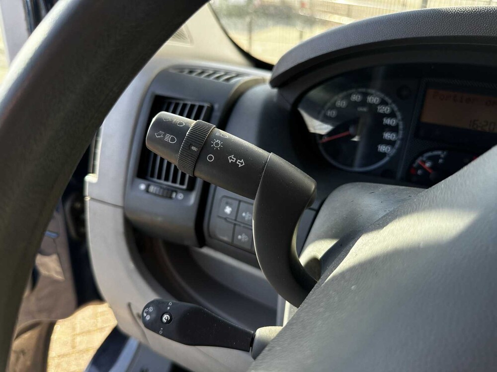 Peugeot Boxer Camper 88pk 2011, 90-XBG-3