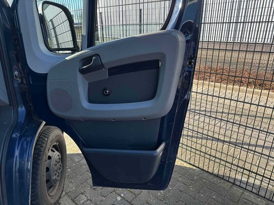 Peugeot Boxer Camper 88pk 2011, 90-XBG-3