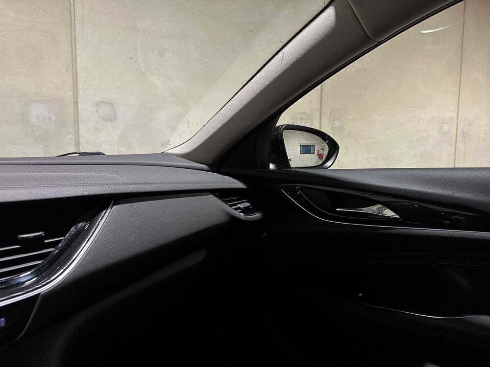 Opel Insignia Sports Tourer 1.6 CDTI EcoTec Innovation 136pk 2018, RR-215-N