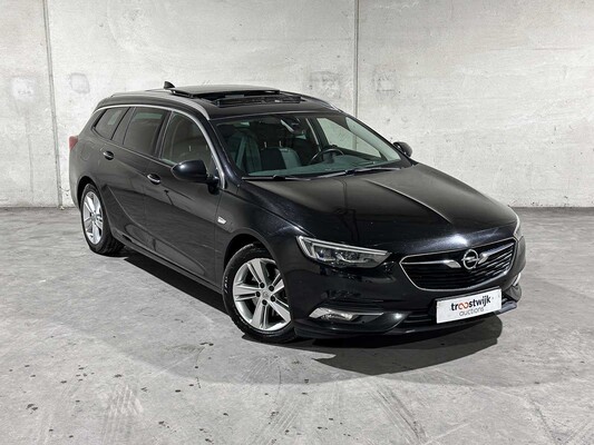 Opel Insignia Sports Tourer 1.6 CDTI EcoTec Innovation 136pk 2018, RR-215-N