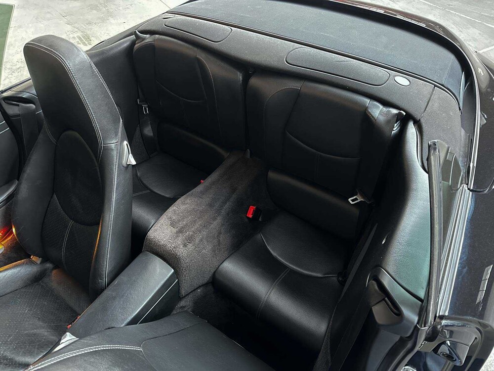Porsche 911 Carrera Cabriolet 997 3.6 325pk 2005 handgeschakeld -Youngtimer-