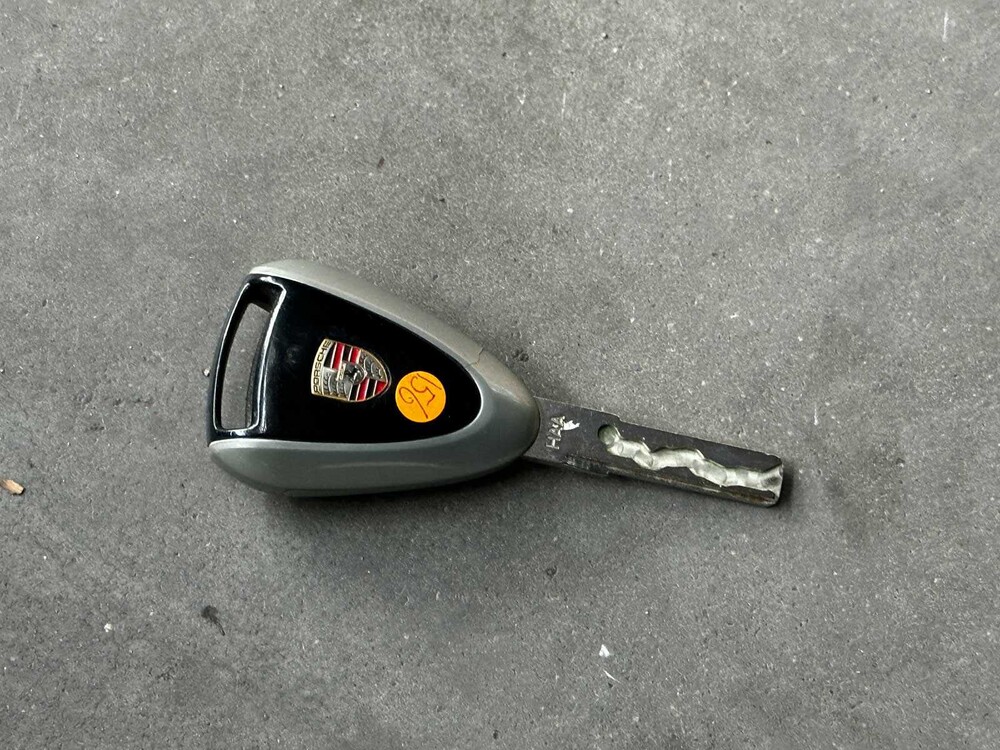 Porsche 911 Carrera Cabriolet 997 3.6 325pk 2005 handgeschakeld -Youngtimer-