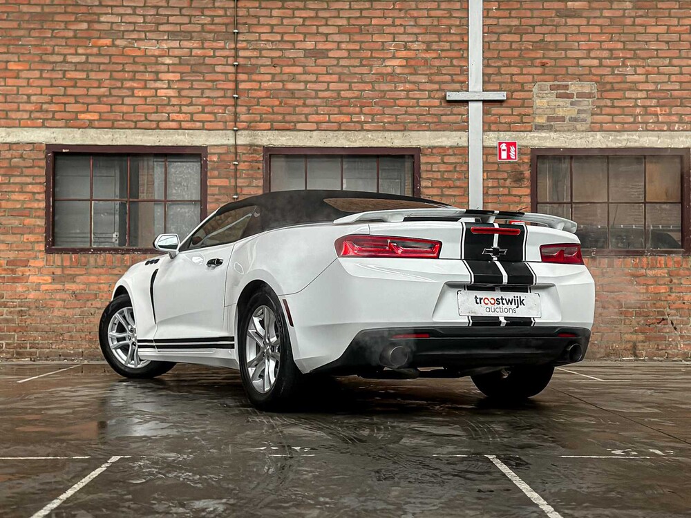 Chevrolet Camaro 1LT 2.0L I4 F DOHC 16V 275pk 2017