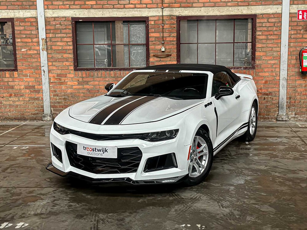 Chevrolet Camaro 1LT 2.0L I4 F DOHC 16V 275pk 2017