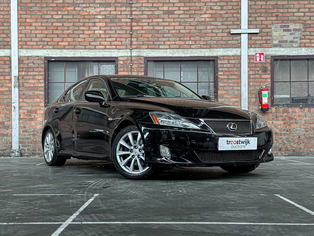 Lexus IS 250 Business 205pk 2006, 61-SP-LK