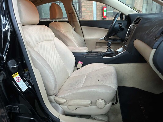 Lexus IS 250 Business 205pk 2006, 61-SP-LK