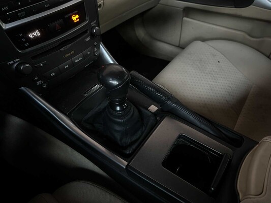 Lexus IS 250 Business 205pk 2006, 61-SP-LK
