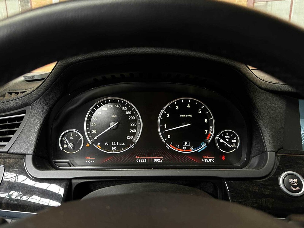 BMW ActiveHybrid7 F04 4.4 V8 465pk 2010 Youngtimer (70.000 km)