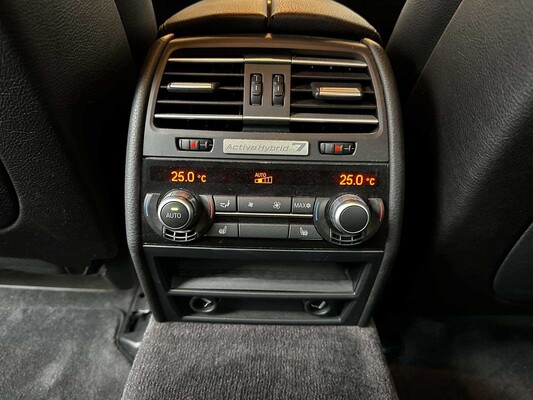 BMW ActiveHybrid7 F04 4.4 V8 465pk 2010 Youngtimer (70.000 km)