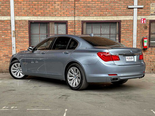 BMW ActiveHybrid7 F04 4.4 V8 465pk 2010 Youngtimer (70.000 km)