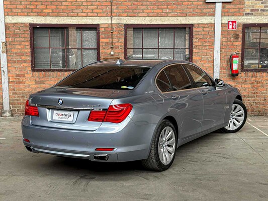 BMW ActiveHybrid7 F04 4.4 V8 465pk 2010 Youngtimer (70.000 km)