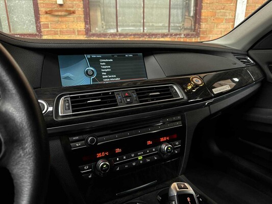 BMW ActiveHybrid7 F04 4.4 V8 465pk 2010 Youngtimer (70.000 km)