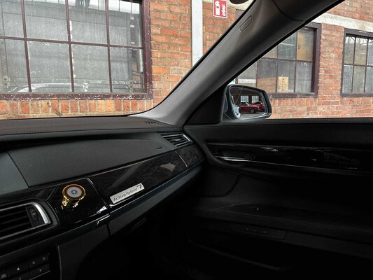 BMW ActiveHybrid7 F04 4.4 V8 465pk 2010 Youngtimer (70.000 km)