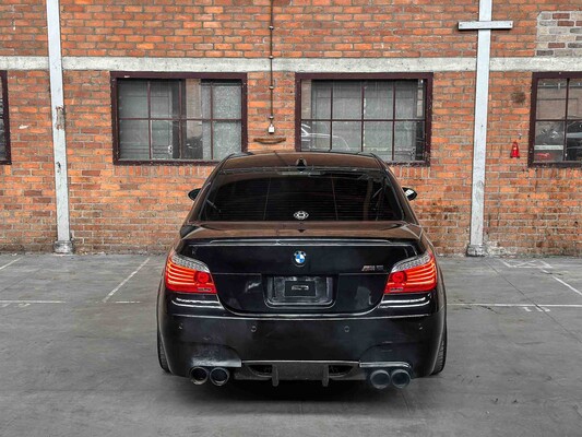 BMW M5 5.0 V10 E60 500pk 2008 5-serie Yountimer