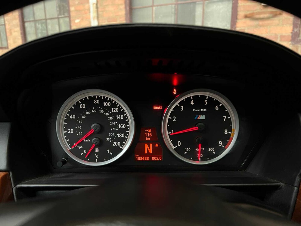 BMW M5 5.0 V10 E60 507pk 2008 5-Serie YOUNGTIMER