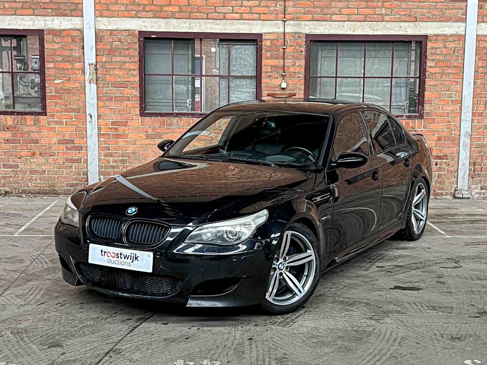 BMW M5 5.0 V10 E60 507pk 2008 5-Serie YOUNGTIMER