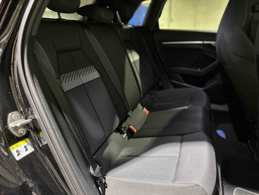 Audi A3 Sportback 30 TFSI S tronic Advanced Edition 5D 110pk 2022 (Origineel-NL), P-268-BP
