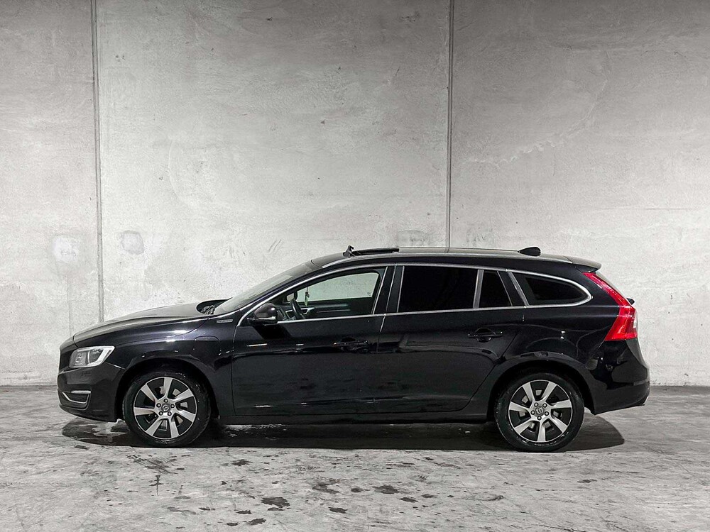 Volvo V60 2.4 D6 AWD Plug-In Hybrid Summum 285pk 2013 (Origineel-NL), 6-SFG-70