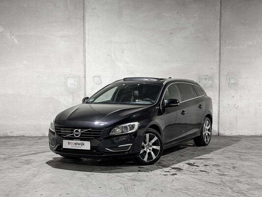 Volvo V60 2.4 D6 AWD Plug-In Hybrid Summum 285pk 2013 (Origineel-NL), 6-SFG-70