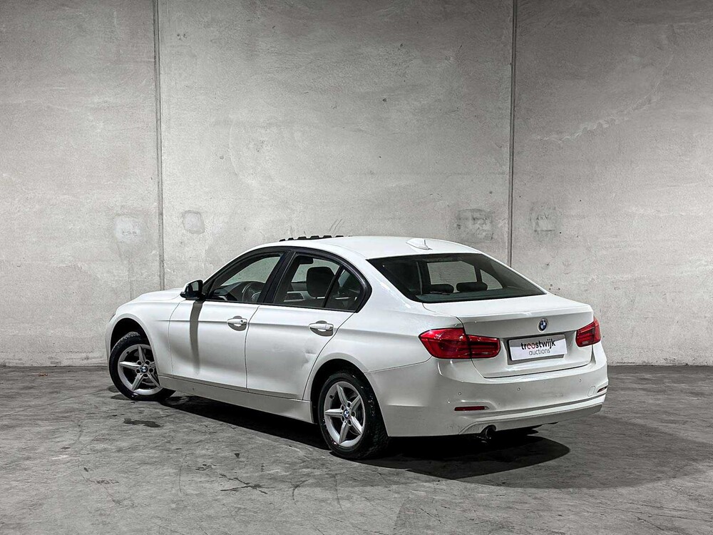 BMW 318i Corporate Lease Executive 3-serie 136pk 2018 (Origineel-NL), SB-204-F