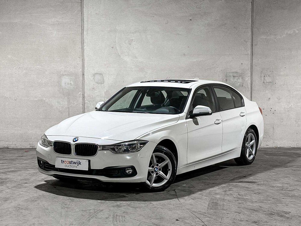 BMW 318i Corporate Lease Executive 3-serie 136pk 2018 (Origineel-NL), SB-204-F