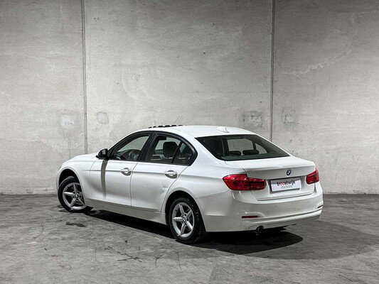 BMW 318i Corporate Lease Executive 3-serie 136pk 2018 (Origineel-NL), SB-204-F