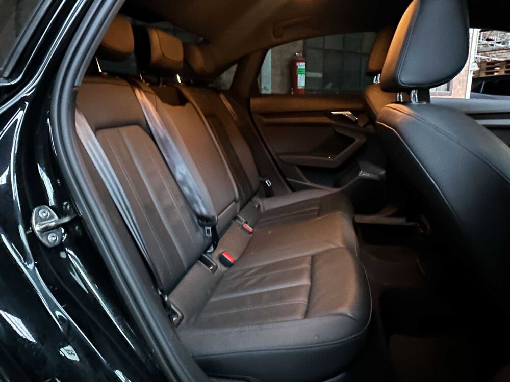 Audi A3 Limousine 30 TFSI S Edition 110pk 2021, Z-259-RT