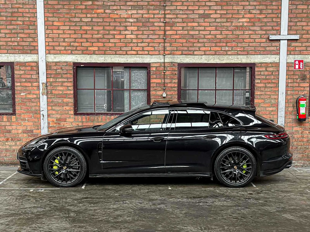 Porsche Panamera Sport Turismo 4 E-Hybrid Executive 2.9 V6 462pk 2018 Sport-Chrono, G-856-XL