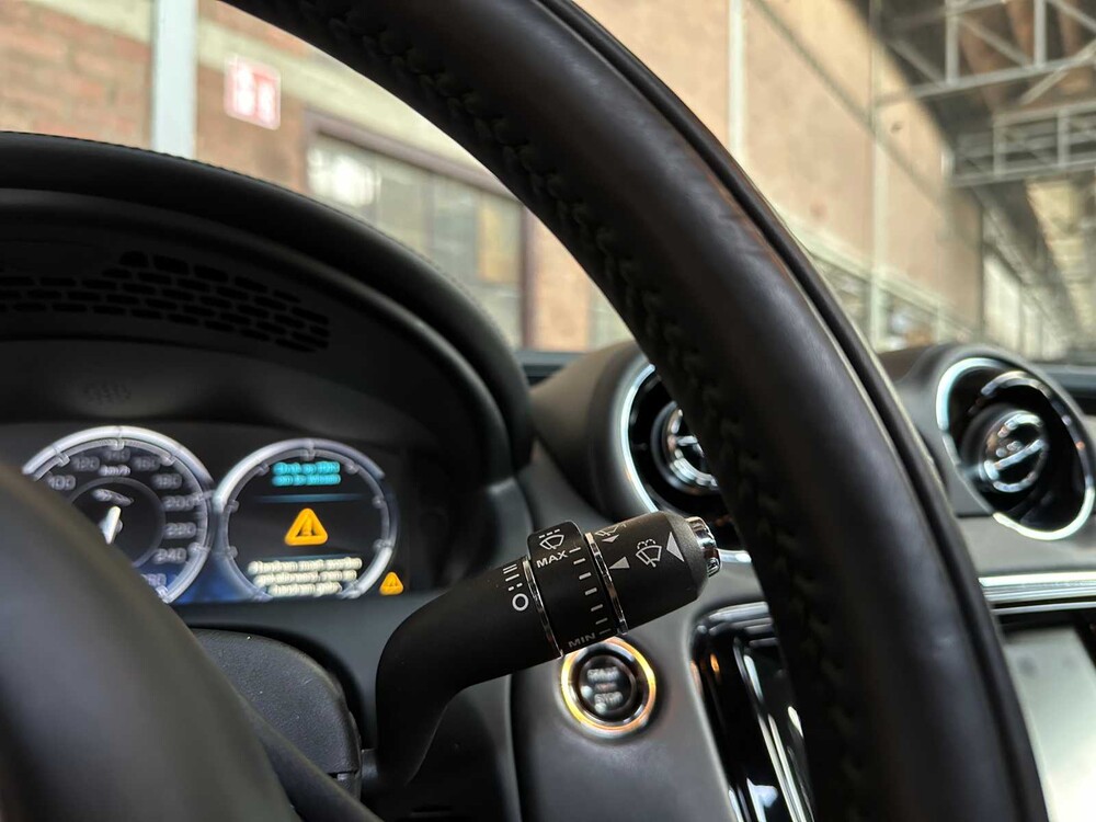 Jaguar XJ 3.0 V6D Portfolio 275pk 2012