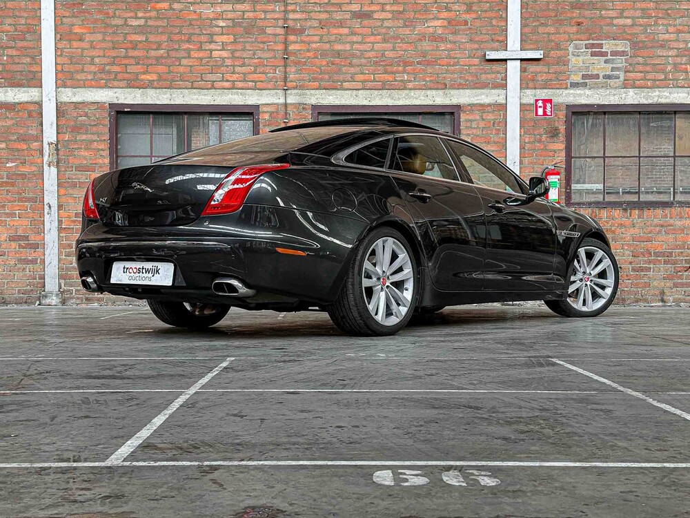 Jaguar XJ 3.0 V6D Portfolio 275pk 2012