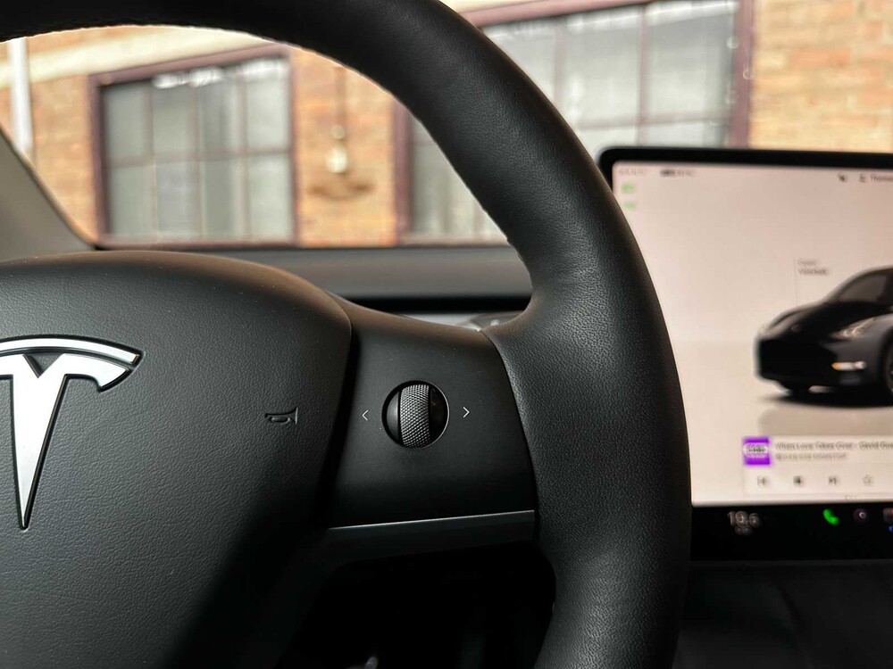 Tesla Model Y Max Range AWD 345pk 2022