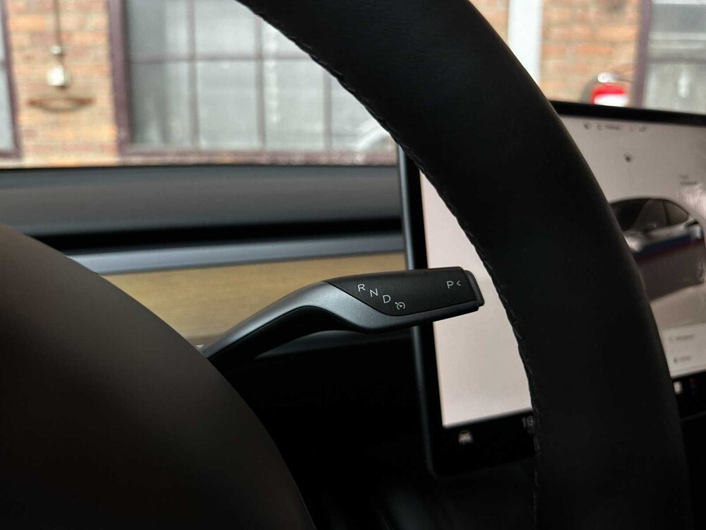 Tesla Model Y Max Range AWD 345pk 2022