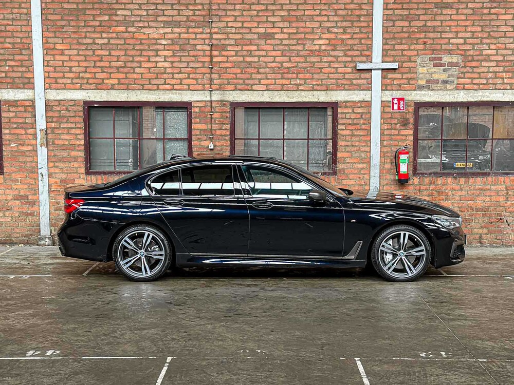BMW 750d xDrive 400pk 2021 7-serie G11