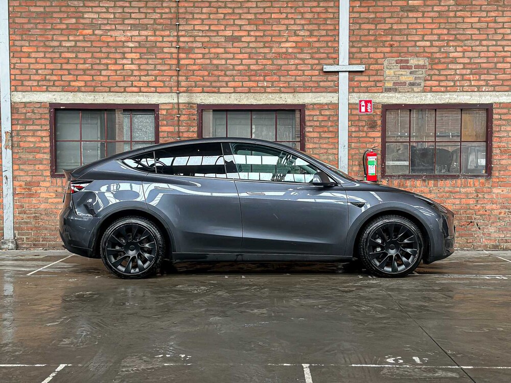 Tesla Model Y Long Range AWD 75kWh 351pk 2021, N-842-RT