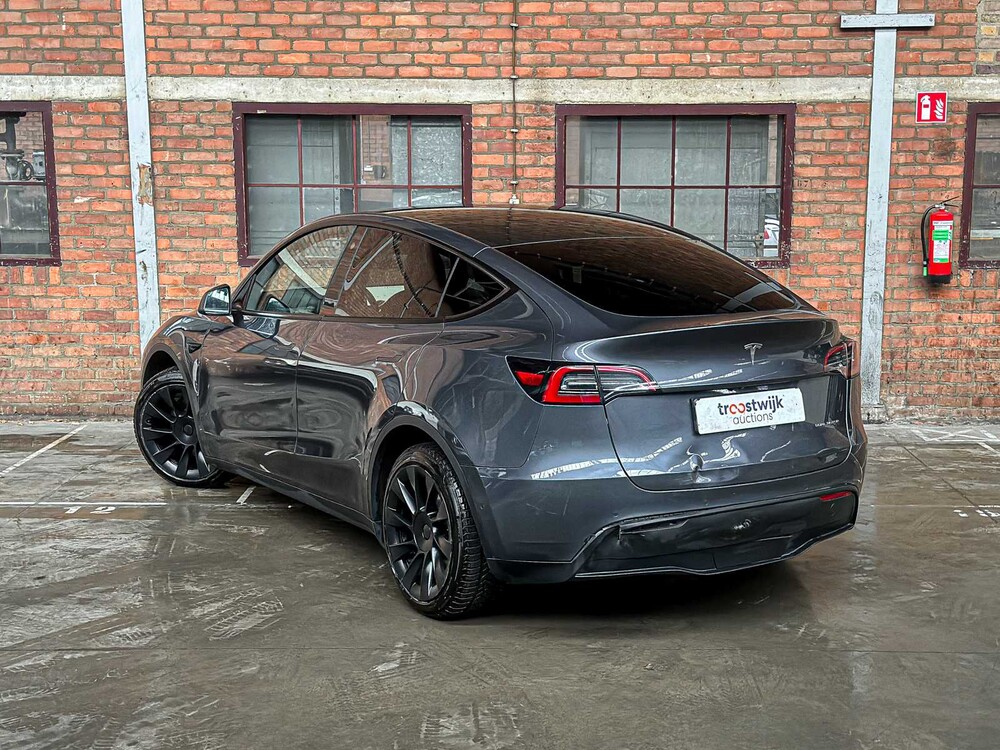 Tesla Model Y Long Range AWD 75kWh 351pk 2021, N-842-RT