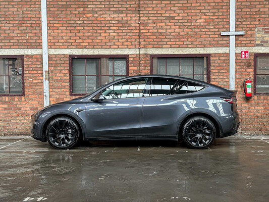Tesla Model Y Long Range AWD 75kWh 351pk 2021, N-842-RT