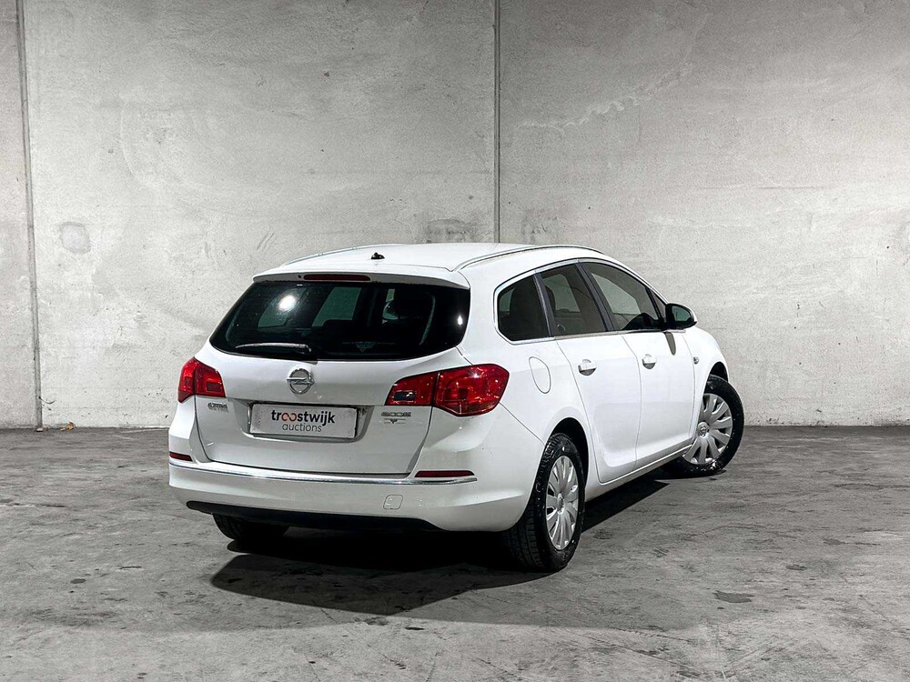Opel Astra Sports Tourer 1.4 Design Edition 101pk 2013 (Origineel-NL), 5-SJJ-38