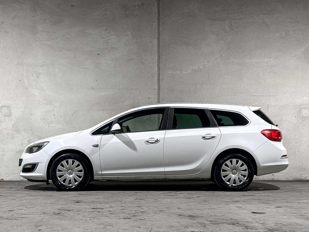 Opel Astra Sports Tourer 1.4 Design Edition 101pk 2013 (Origineel-NL), 5-SJJ-38