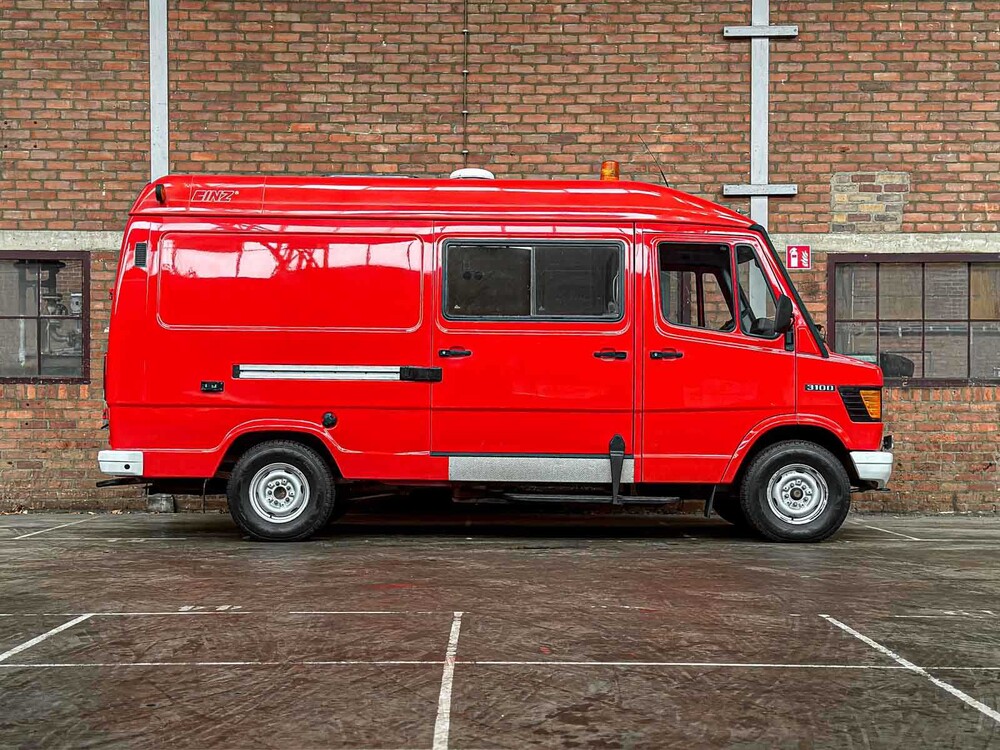 Mercedes-Benz -Brandweerwagen- 310D hoog G.V.W. Lang/Laag 95pk 1994, V-76-NGP