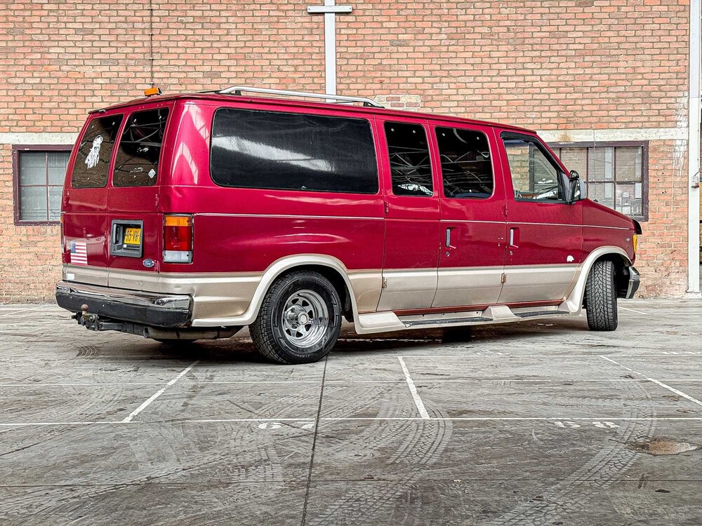 Ford E150 5.0 1993, 95-VH-NN