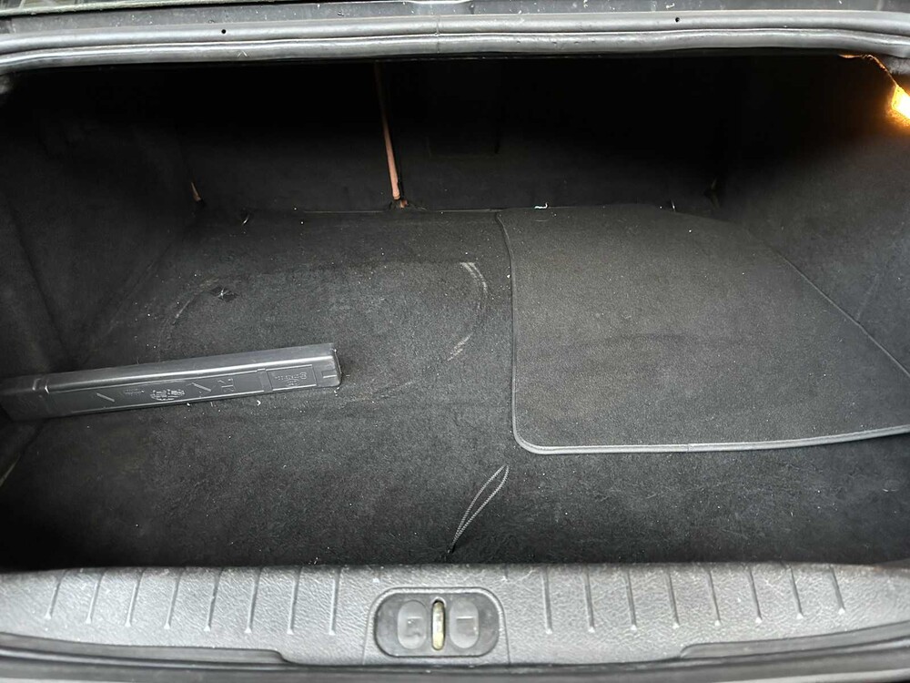 Peugeot 407 Coupé 3.0-24V Féline 208pk 2006, 12-SR-XL