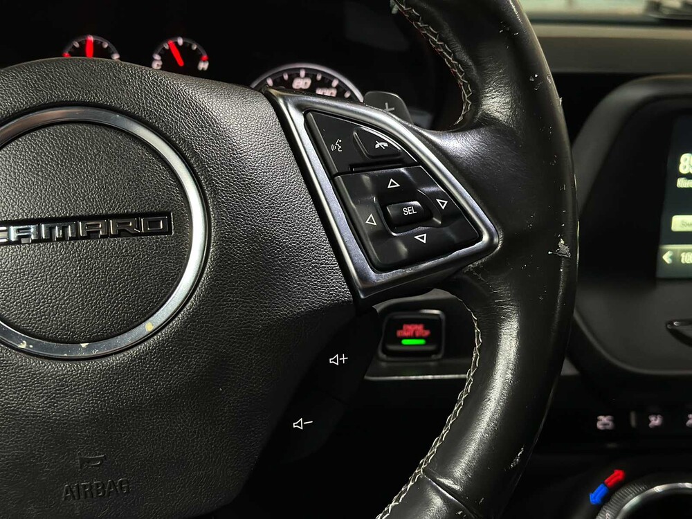 Chevrolet Camaro 1LT 2.0L I4 F DOHC 16V 275pk 2017